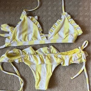 Wild fox XS ruffle bathing suit